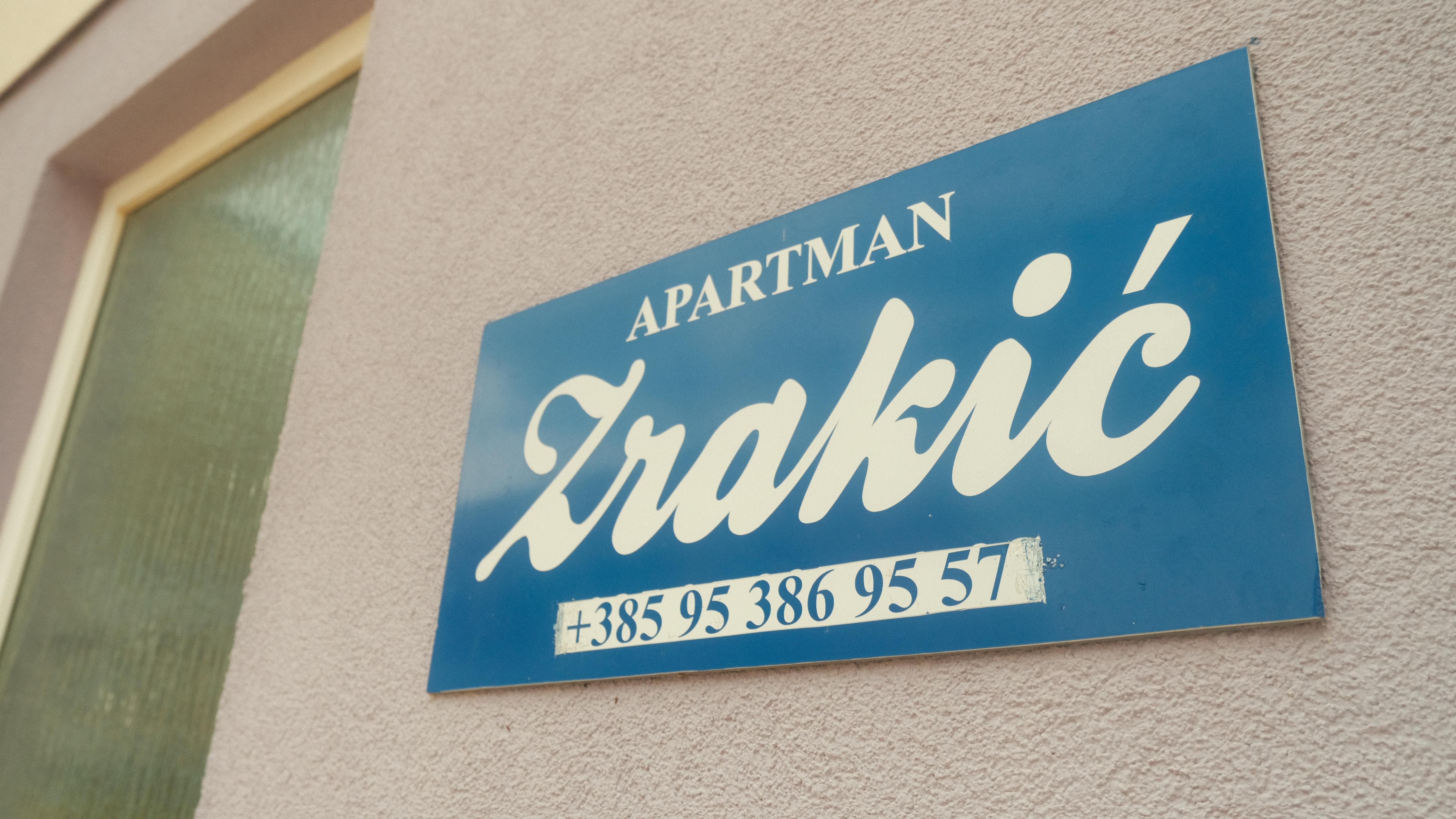 Apartmenthaus mit Parkplatz – Zaton, Kroatien